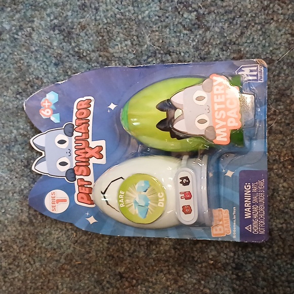 Pet Simulator X Series 1 Big Games 2 Pack Mystery Eggs with Rare DLC Code NEW - Picture 1 of 2